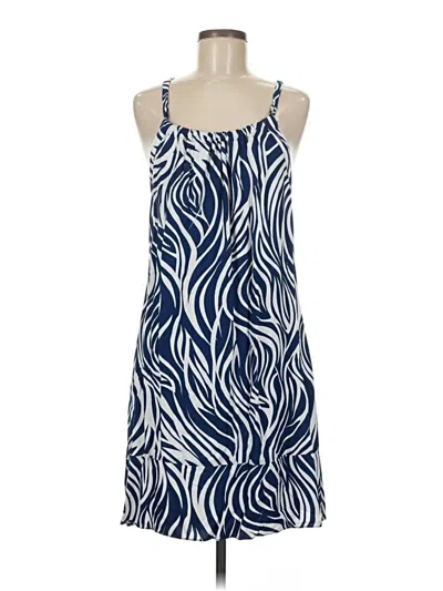 Pre-owned Escapada Casual Dress In Blue