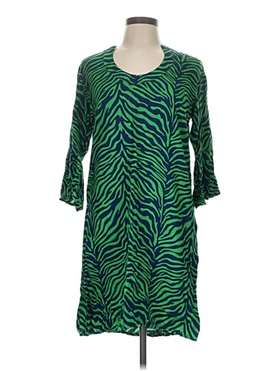 Pre-owned Escapada Casual Dress In Green