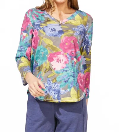 Escape By Habitat Botanical Blooms Hilo V Tee In Multicolor
