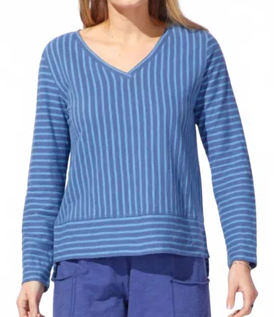 Escape By Habitat Santa Barbara Stripe Easy V-neck Tee In Denim In Blue