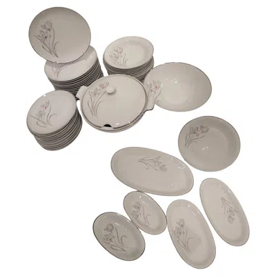 Pre-owned Eschenbach German Midcentury Porcelain Dinnerware Set, Flowers, , 55 Pieces In Gray