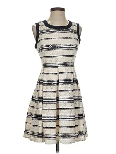 Pre-owned Esley Casual Dress In White