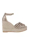 Espadrilles In Beige