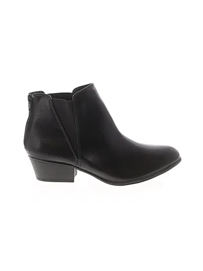 Pre-owned Esprit Ankle Boots In Black