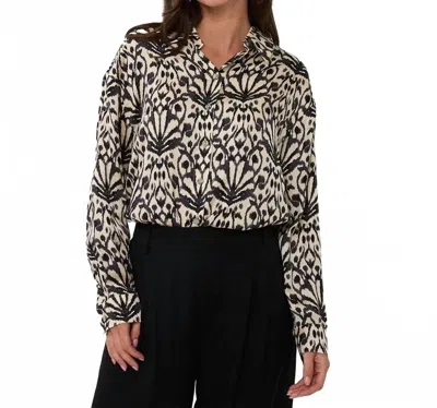 Esqualo Blyra Oversized City Sign Blouse In Beige In Black