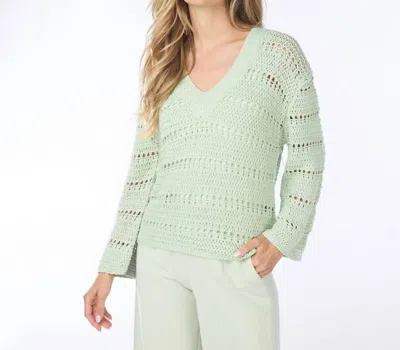 Esqualo Crochet V-neck Sweater In Pistachio In White