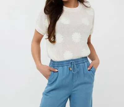 Esqualo Embroidery Flowers Sweater In Off White