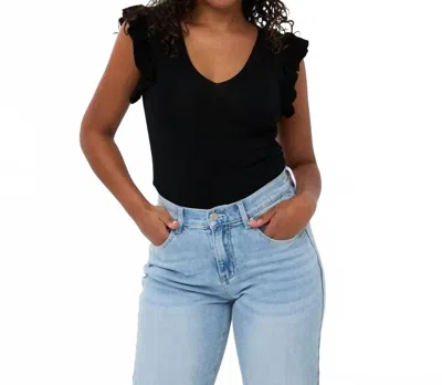 Esqualo Knit Vneck Top In Black