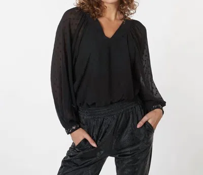 Esqualo Marble Beading Blouse In Black