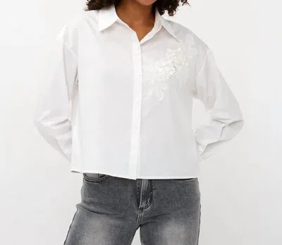 Esqualo Sahra Small Flower Patch Blouse In Off-white