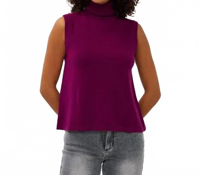 Esqualo Sleeveless Turtleneck Sweater In Maroon In Brown