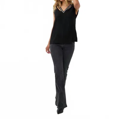 Esqualo Thyra Fancy Beaded Neckline Top In Black