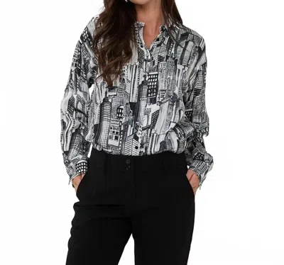 Esqualo Women's City Print Blouse In White In Gray