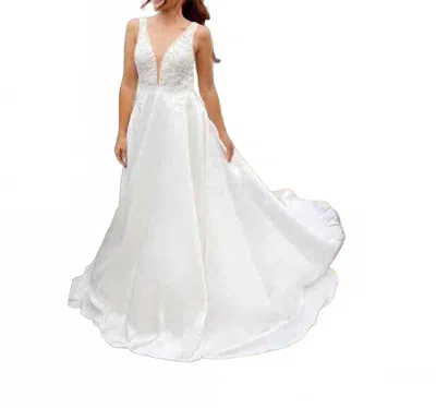 Essence Of Australia Elegant A-line Wedding Dress In Ivory/porcelain In Multi
