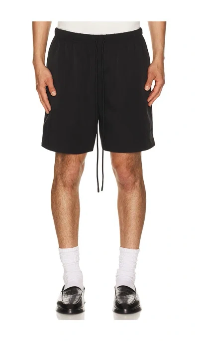 ESSENTIALS ACTIVE TRACE CLASSIC SHORT