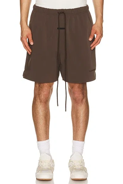 Essentials Active Trace Classic Short In Brown