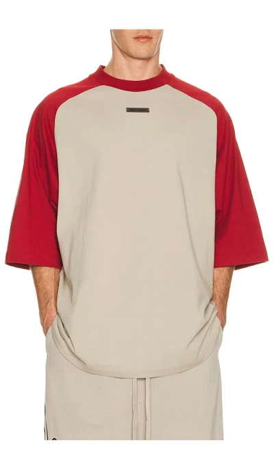 ESSENTIALS BASEBALL TEE