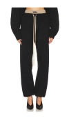 Essentials Brushed Jogger In 黑色