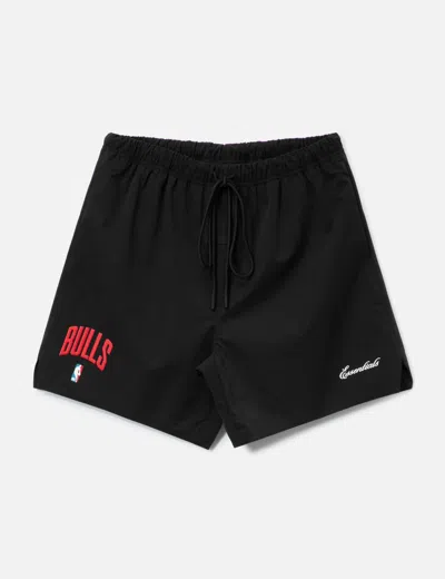 Essentials Bulls Classic Short In Black