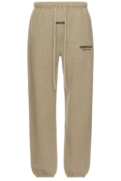 Essentials Classic Fit Fleece Sweatpant