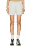 Essentials Classic Fit Short