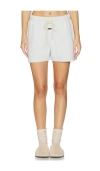 Essentials Classic Fit Short In White