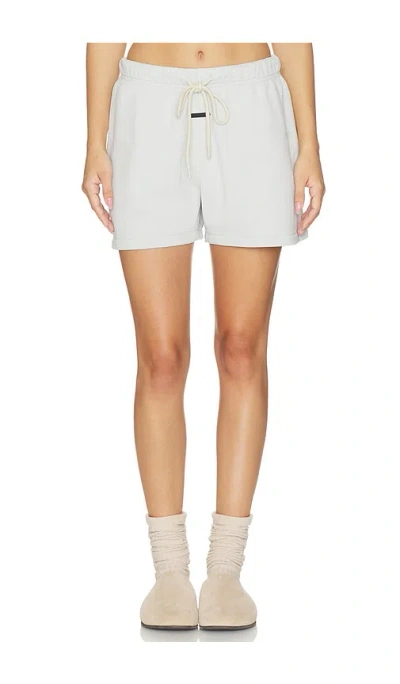 Essentials Classic Fit Short In White