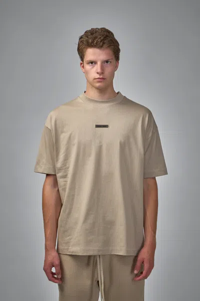 Essentials Classic Fit T-shirt