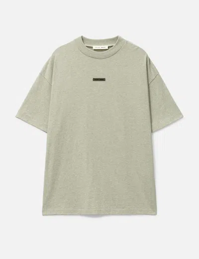 Essentials Classic Fit T-shirt