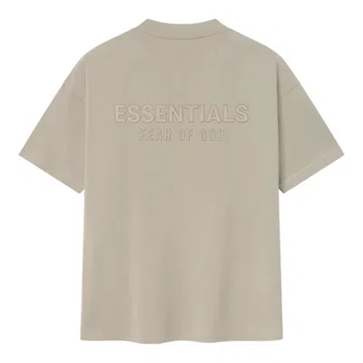 ESSENTIALS CLASSIC FIT T-SHIRT