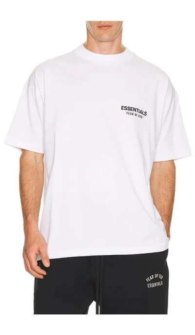 Essentials Classic Fit T-shirt In White