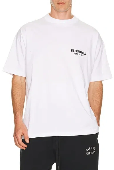 ESSENTIALS CLASSIC FIT T-SHIRT