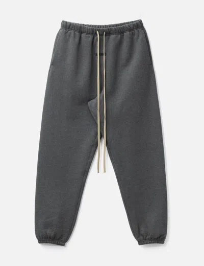 Essentials Classic Sweatpant In Gray