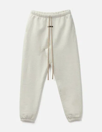 Essentials Classic Sweatpant In White