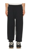 Essentials Classic Sweatpant In Black