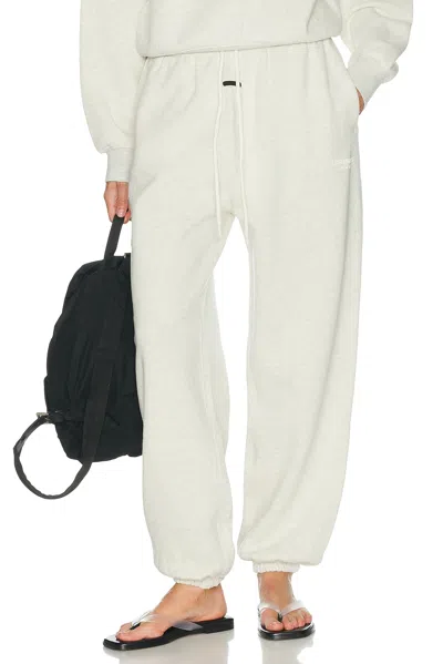 Essentials Classic Sweatpant In Oatmeal Heather
