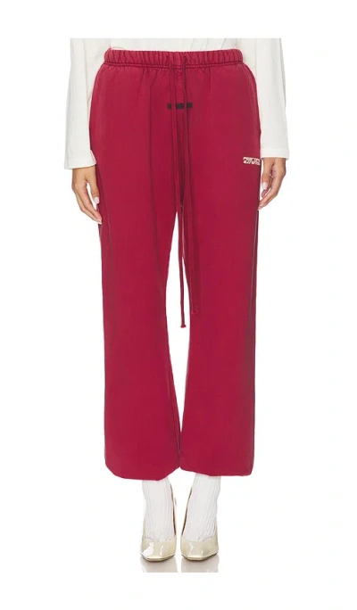 Essentials Classic Sweatpant In Red