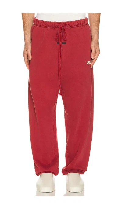 Essentials Classic Sweatpant In White