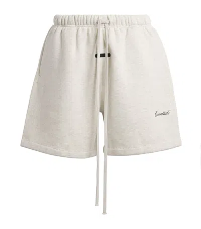 ESSENTIALS FEAR OF GOD ESSENTIALS CLASSIC SCRIPT LOGO SHORTS