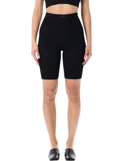 ESSENTIALS FEAR OF GOD ESSENTIALS ESSENTIALS FEAR OF GOD WAFFLE BIKER SHORT HOMESTEAD BLACK