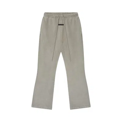 Pre-owned Essentials Fear Of God  Heavy Fleece Flare Sweatpant 'smoke Grey' | Men's Size L