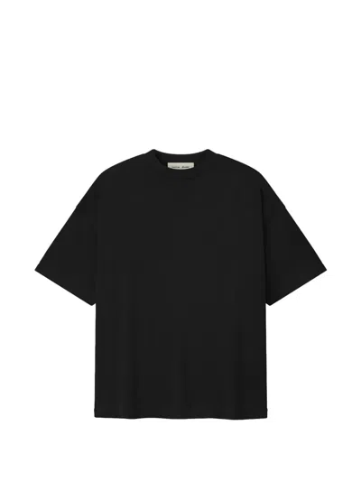 ESSENTIALS FEAR OF GOD ESSENTIALS "SIGNATURE 90`S" SHORT SLEEVE TEE