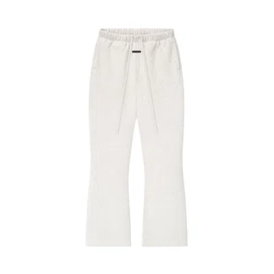 Pre-owned Essentials Fear Of God  Signature Classic Flare Sweatpant 'oatmeal Heather' | White | Women's Size L