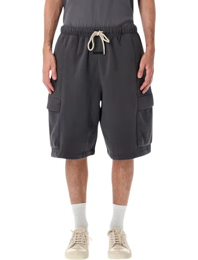 Essentials Fear Of God Fear Of God  Core Fleece Cargo Basketball Shorts With Wide-leg Fit In Iron Grey