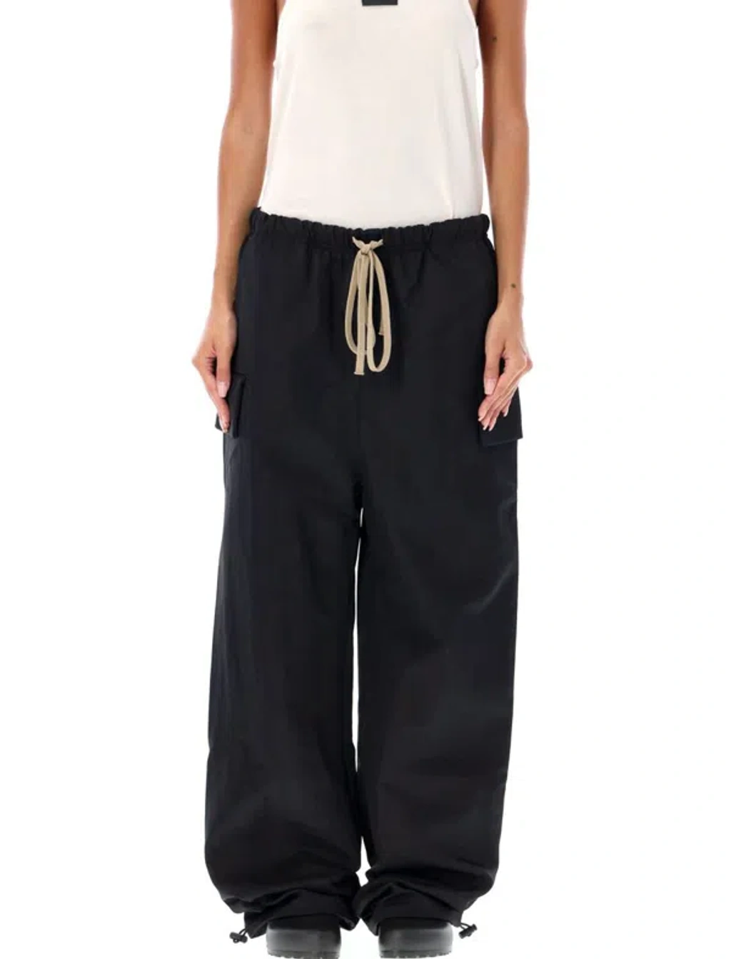 ESSENTIALS TEXTURED NYLON FIELD PANT