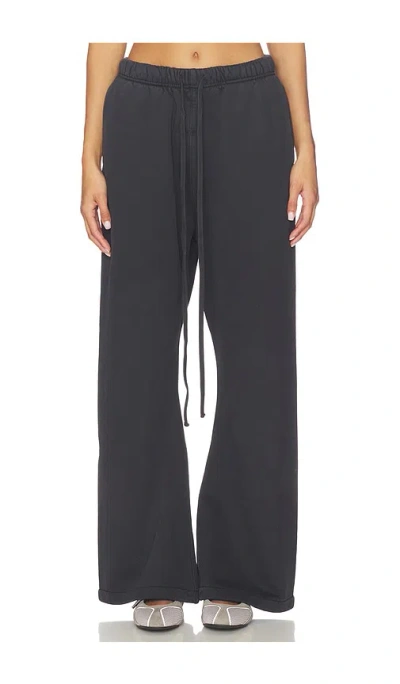 Essentials Flare Sweatpant In Black