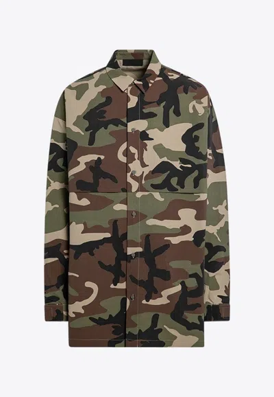 ESSENTIALS LOGO PATCH CAMOUFLAGE OVERSHIRT