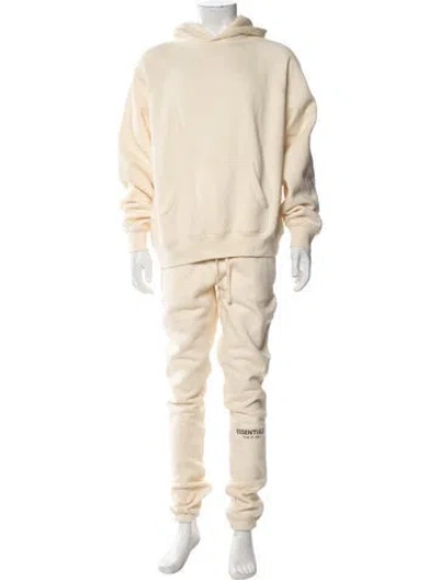 Pre-owned Essentials Lounge Set In Neutral
