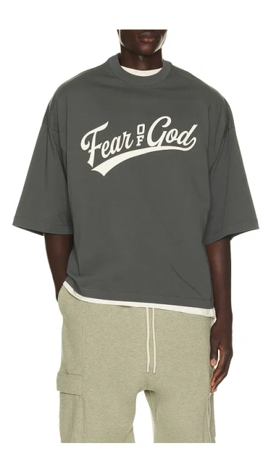 ESSENTIALS MERCH TEE