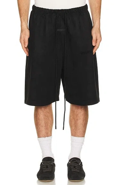 Essentials Relaxed Short In Black